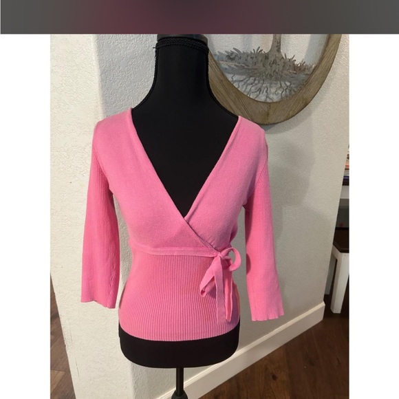 Energie Sweaters - Energie Pink Wrap Sweater ios I want to buy